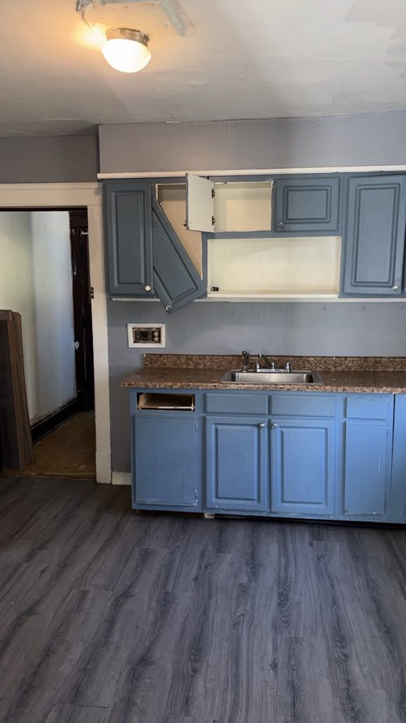 4BR/2BA Home in Cleveland, OH photo 4