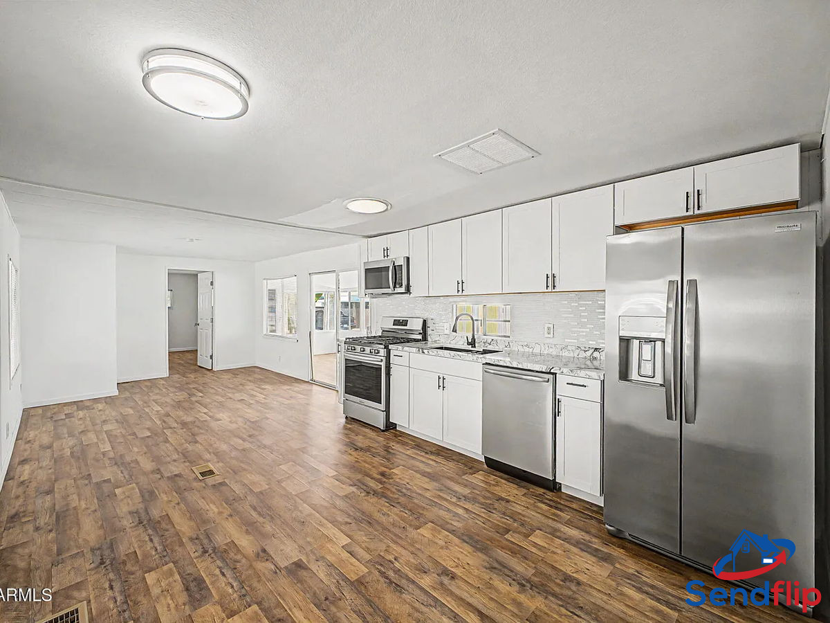 2BR Home in Glendale , AZ photo 6