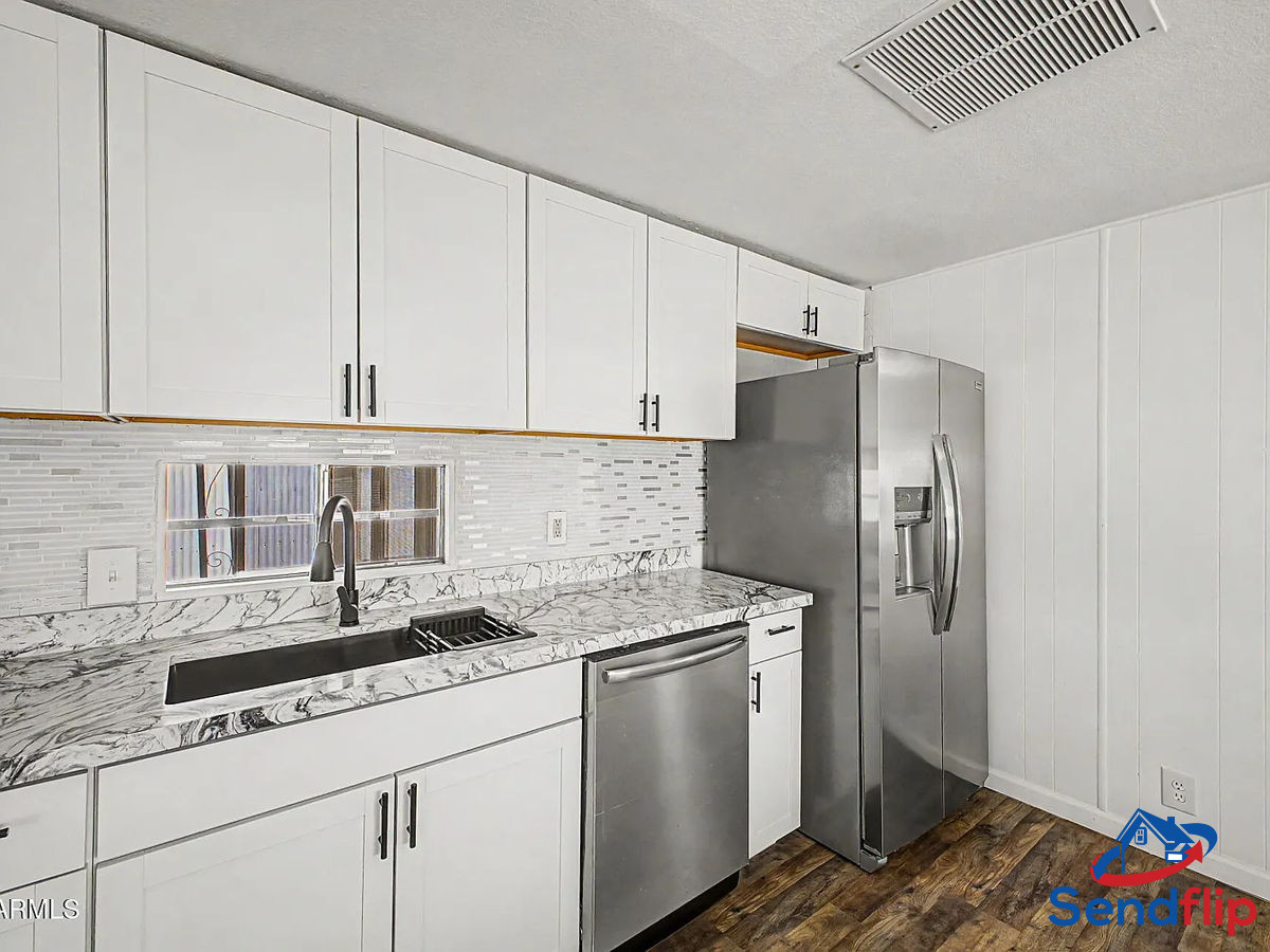 2BR Home in Glendale , AZ photo 8