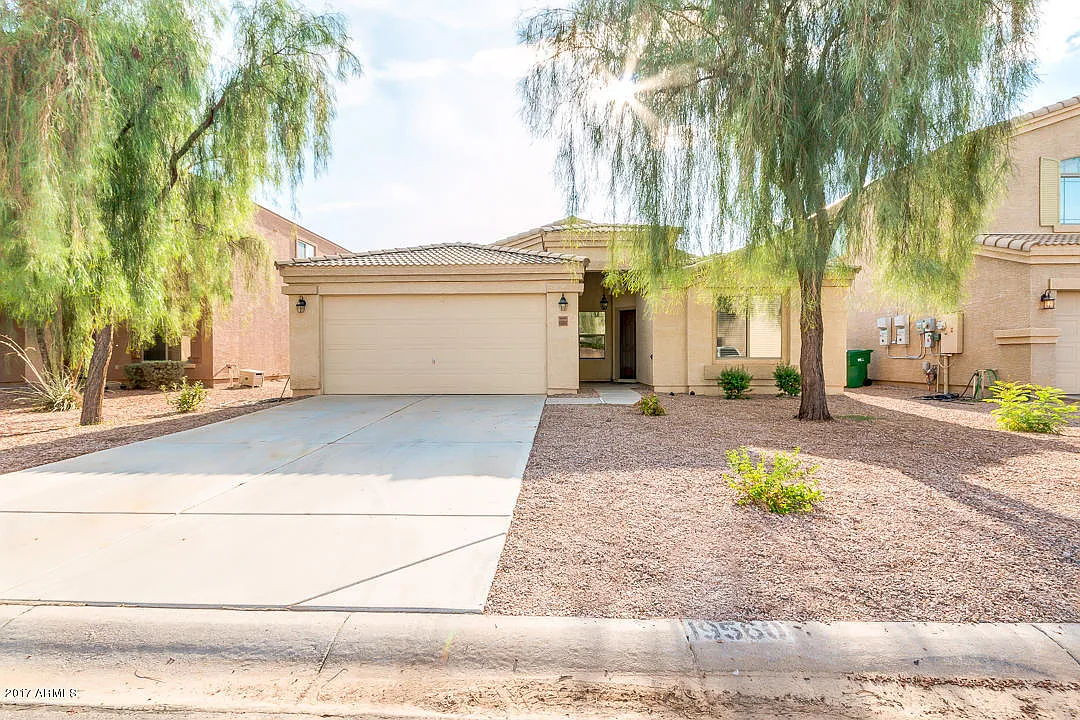 3BR/2BA Home in Maricopa, AZ photo 2