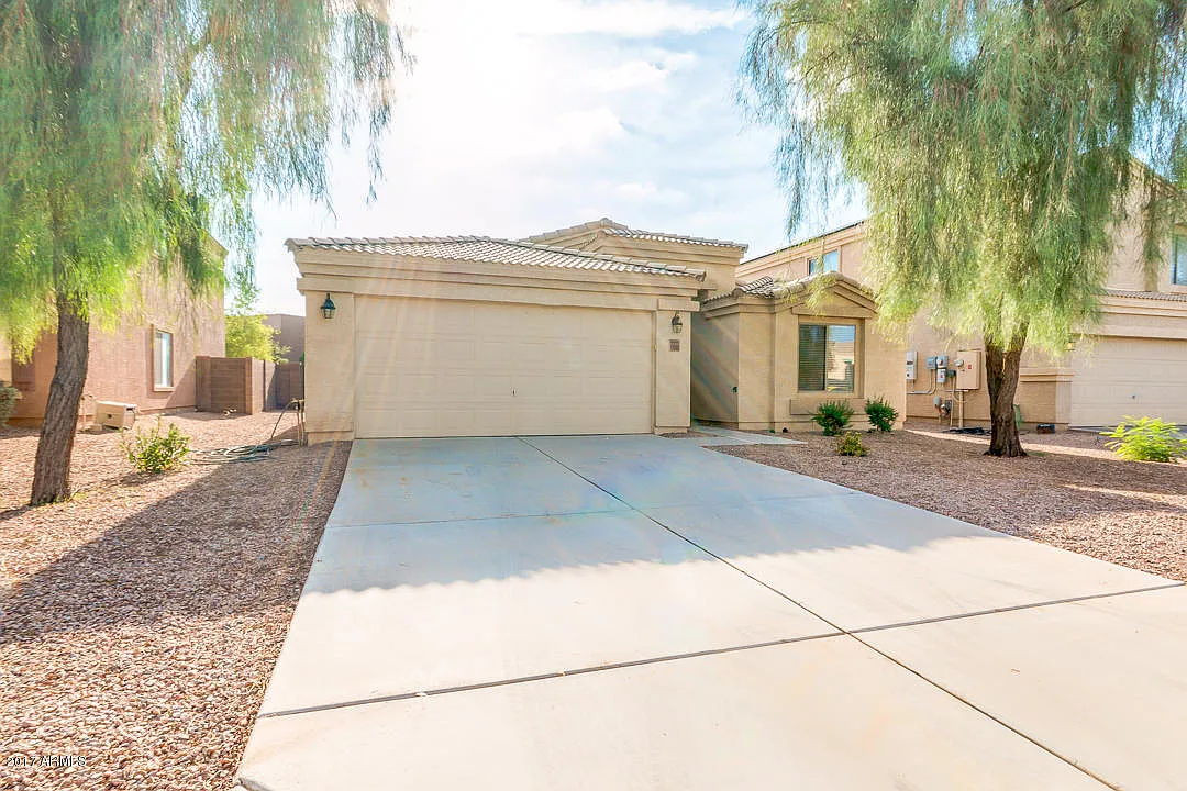 3BR/2BA Home in Maricopa, AZ