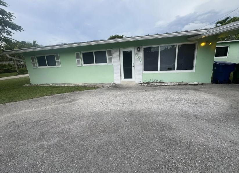 3BR/2BA Home in Wilton Manors, FL