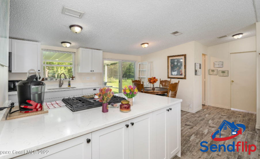 3BR Home in Mims , FL photo 3