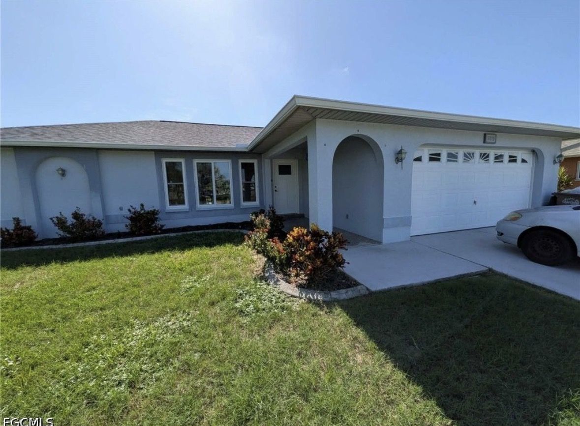 3BR Home in Cape Coral , FL