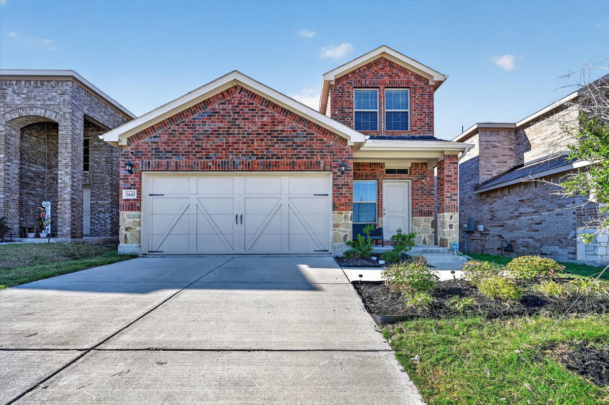4BR Home in Crandall , TX