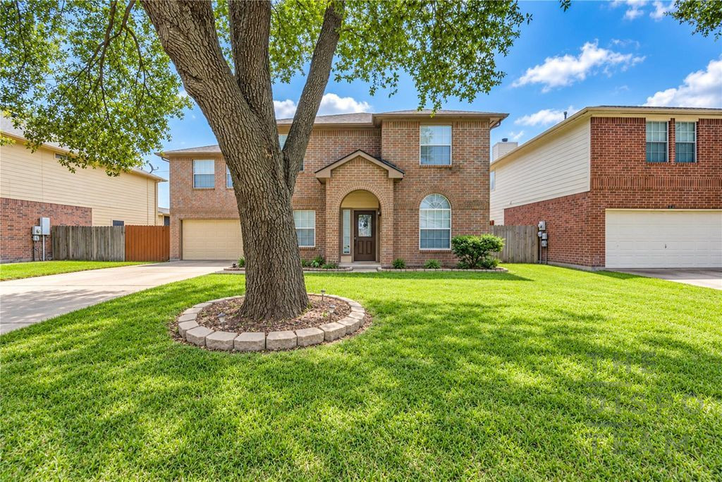 5BR Home in Houston , TX