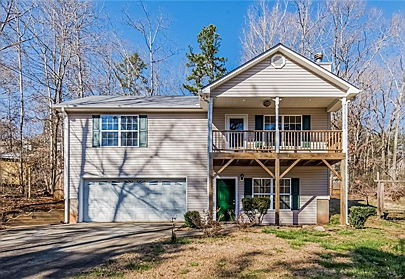 Single-Family — Gainesville, GA