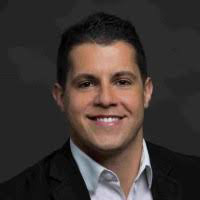 Aaron Torres headshot