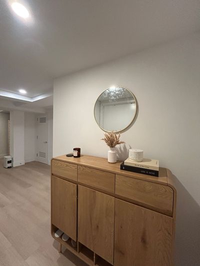 a room in Financial District