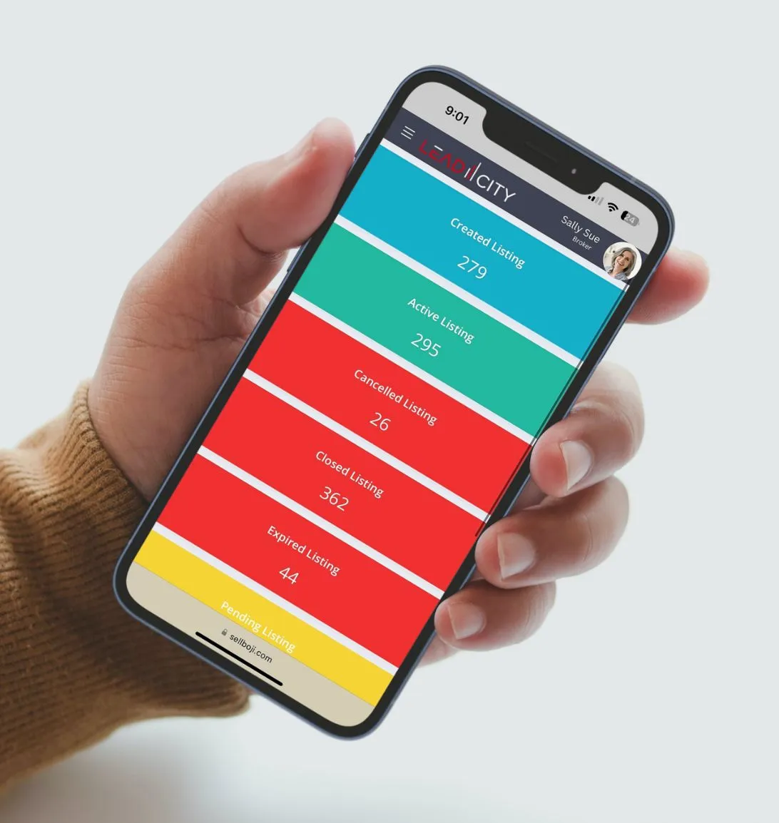 lead-city-dashboard-on-phone-in-hand