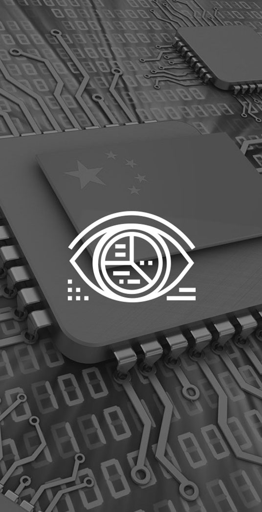 Imagem de um chip de computador com uma bandeira da China em cima