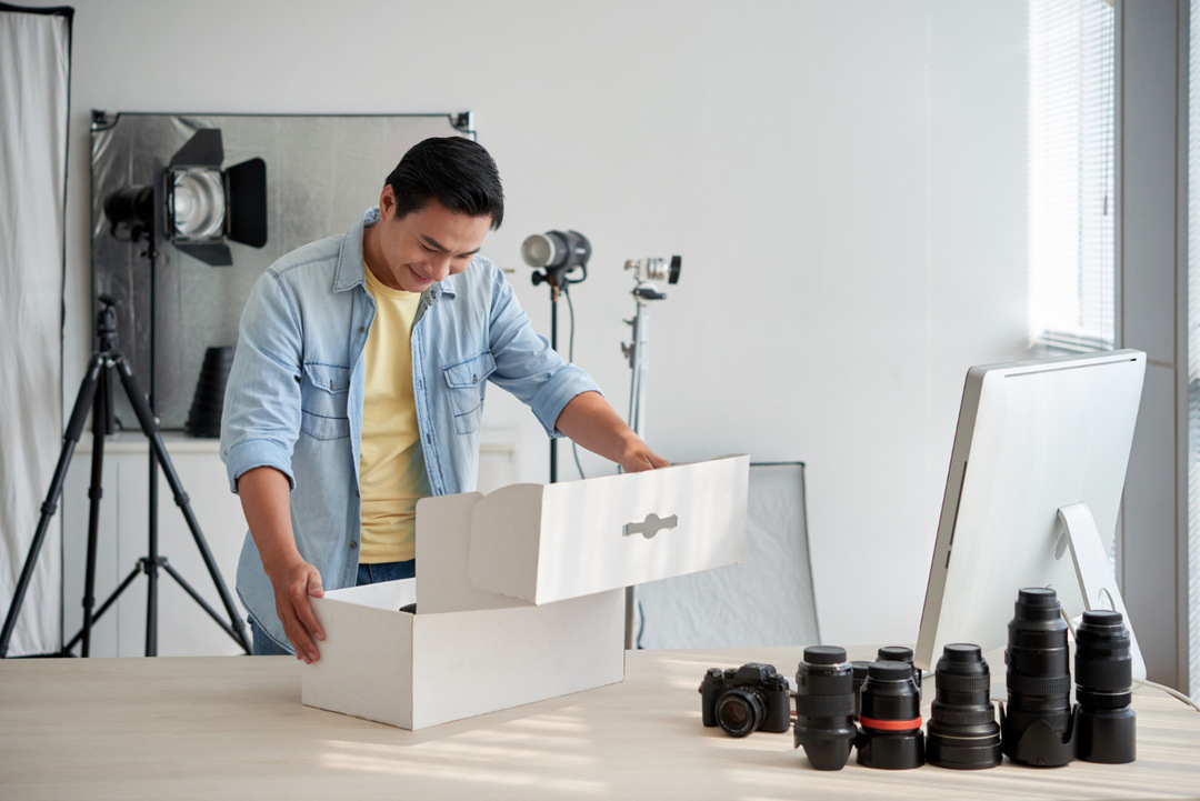 How to Start a Camera Rental Business in 2026