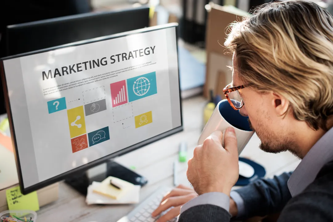 Planning digital branding and online marketing for mailbox rentals.
