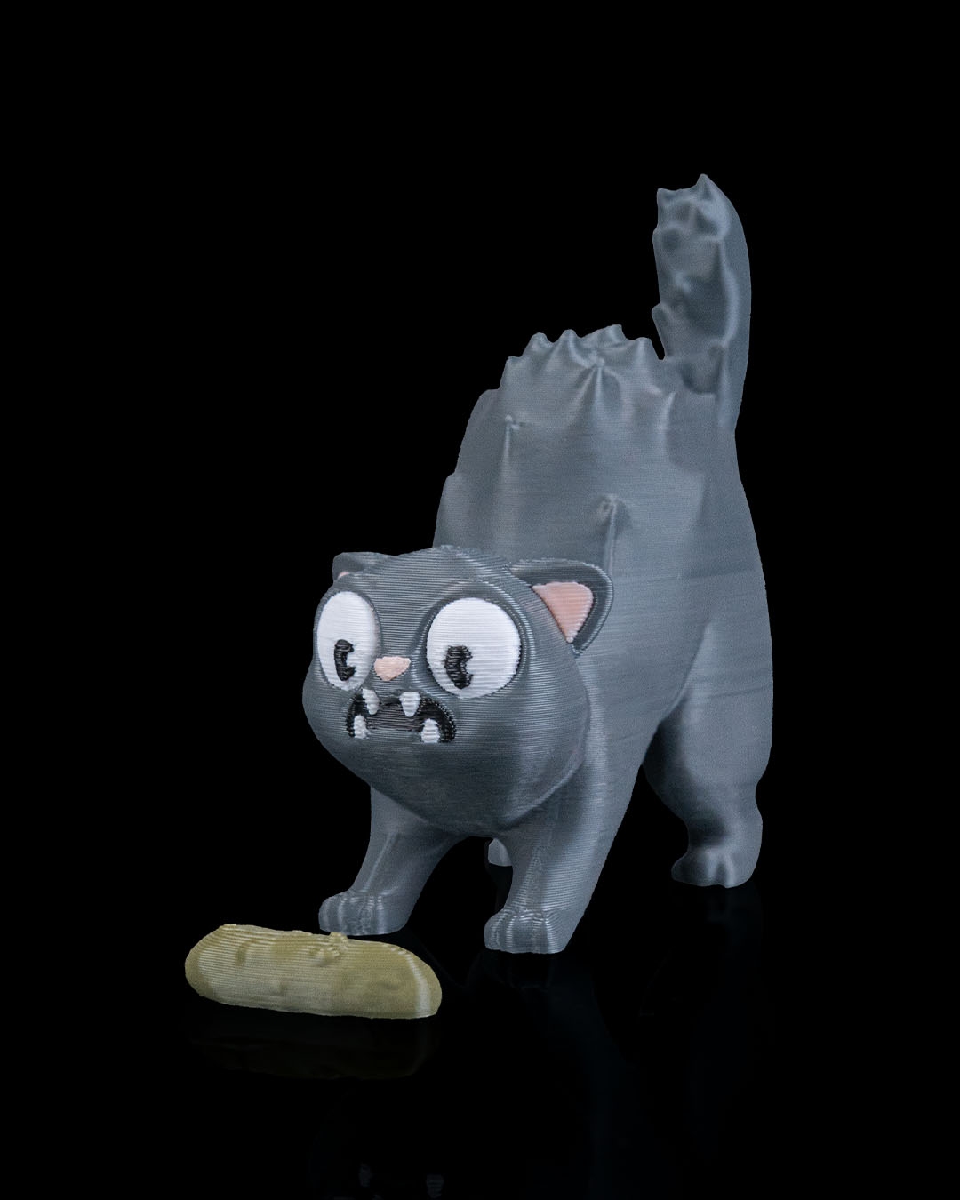 Hiss-terical Cat