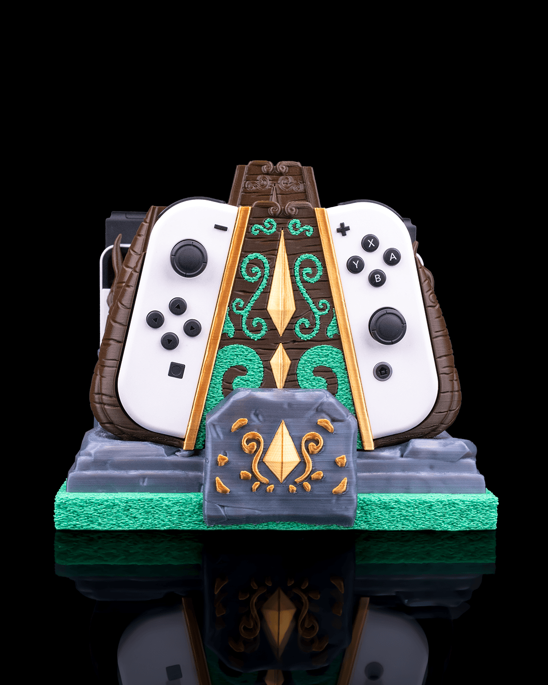 Mossy Shrine Dock Cover & Controller Holder