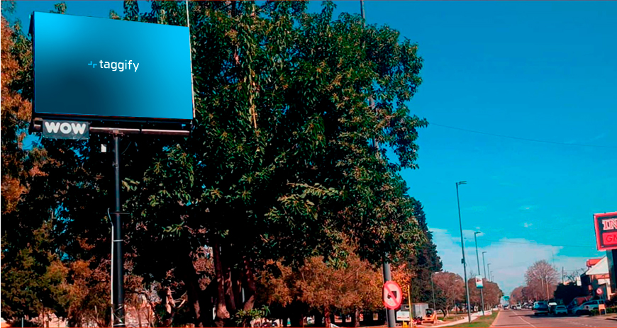 AR - Buenos Aires - La Plata - Av. 32 esq. 120 - rotonda bajada AU LP/BA - La Plata