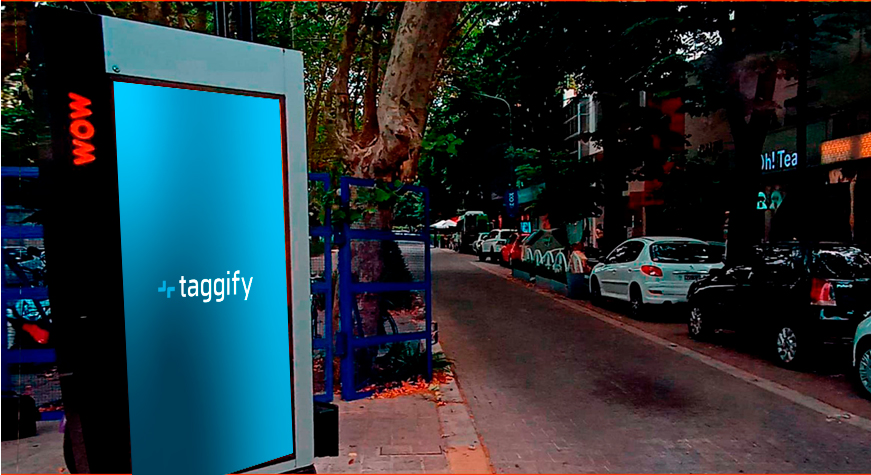 AR - Buenos Aires - La Plata - Calle 5 Esq 51 - La Plata