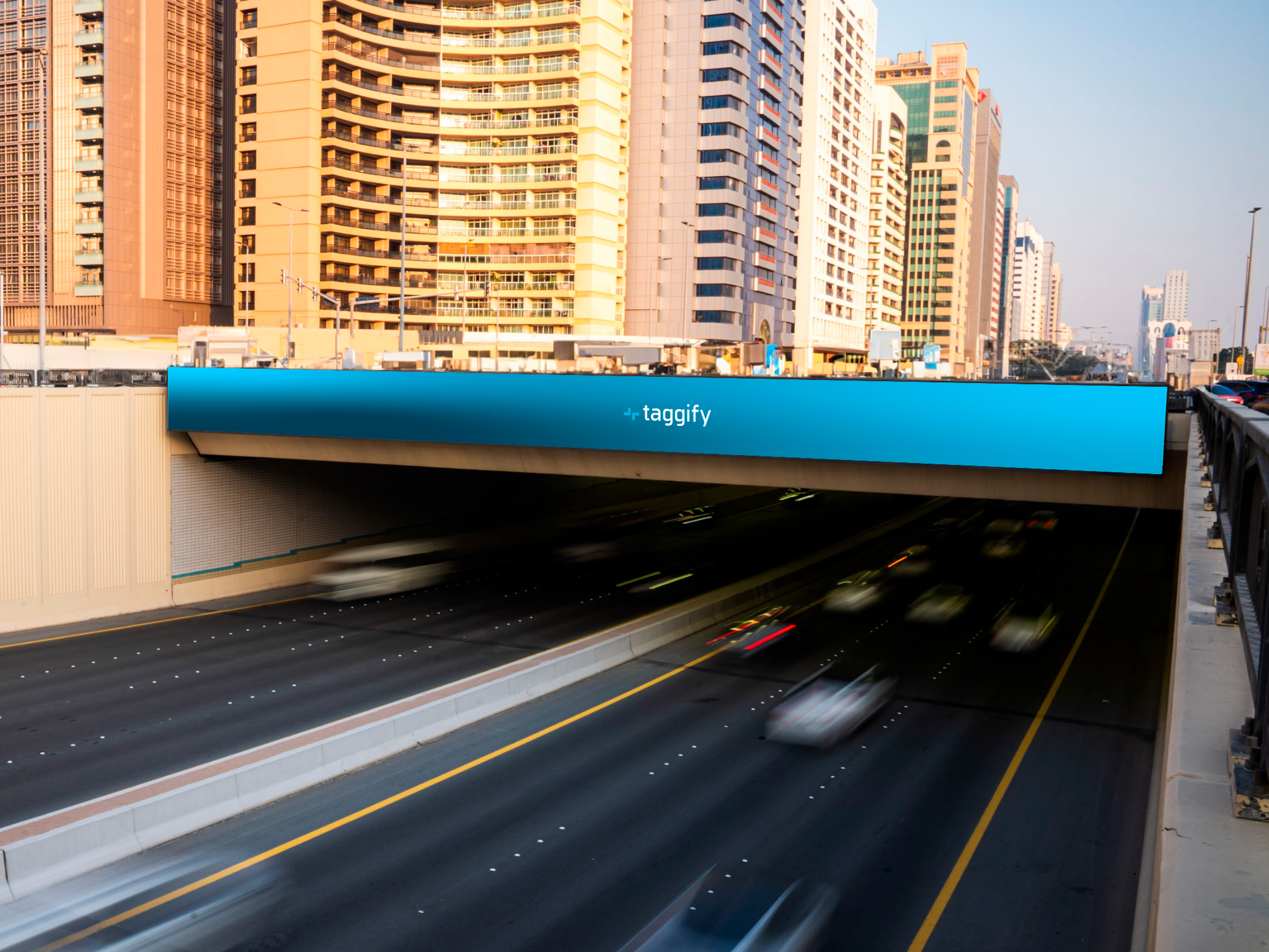 AE - Dubai - The Digital Link Apt-01a - Al Hisn