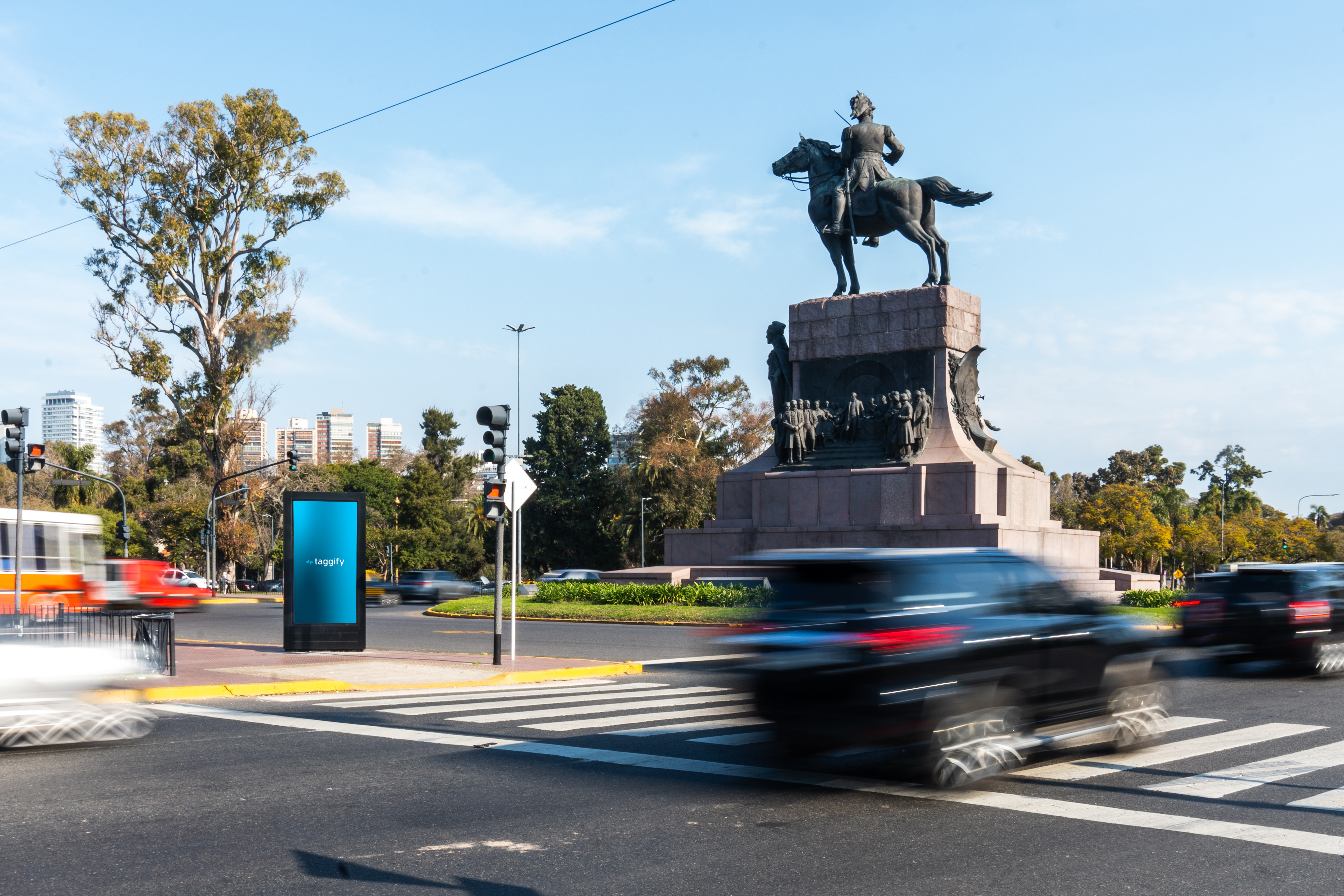 AR - CABA - Palermo - Av. Figueroa Alcorta y Sarmiento (Planetario) - Comuna 14