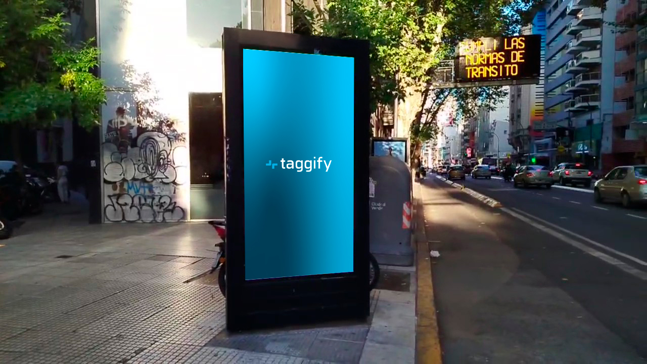 AR - CABA - Balvanera - Av. Corrientes y Riobamba - Comuna 3