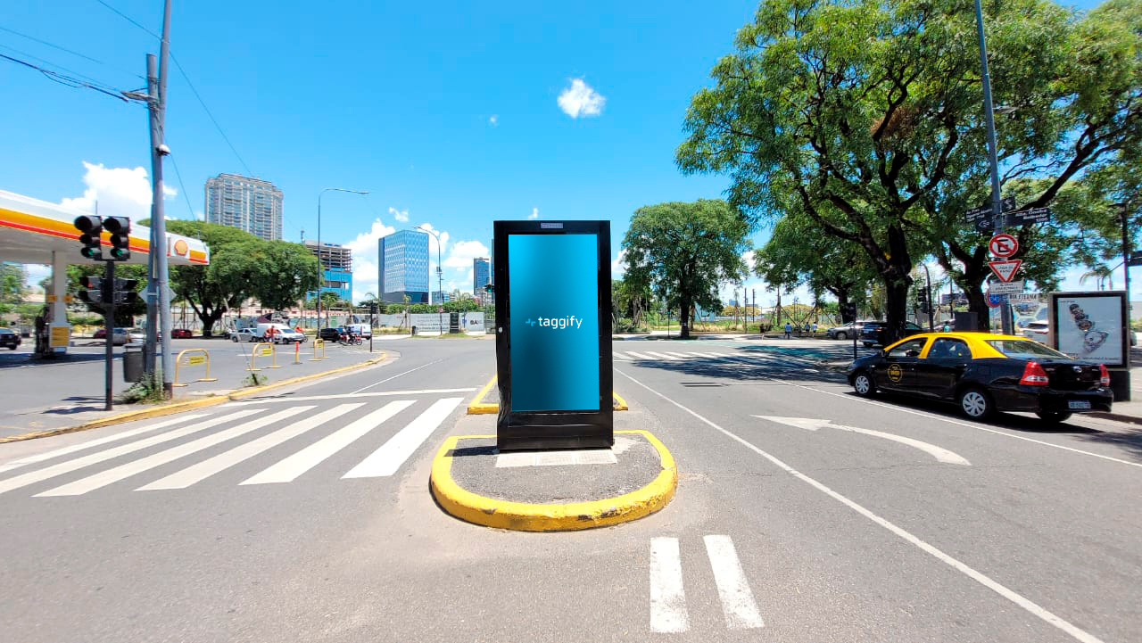 AR - CABA - Núñez - Av. Figueroa Alcorta y Udaondo - Comuna 13