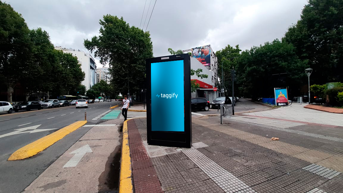 AR - CABA - Belgrano - Av. del Libertador y Monroe - Comuna 13