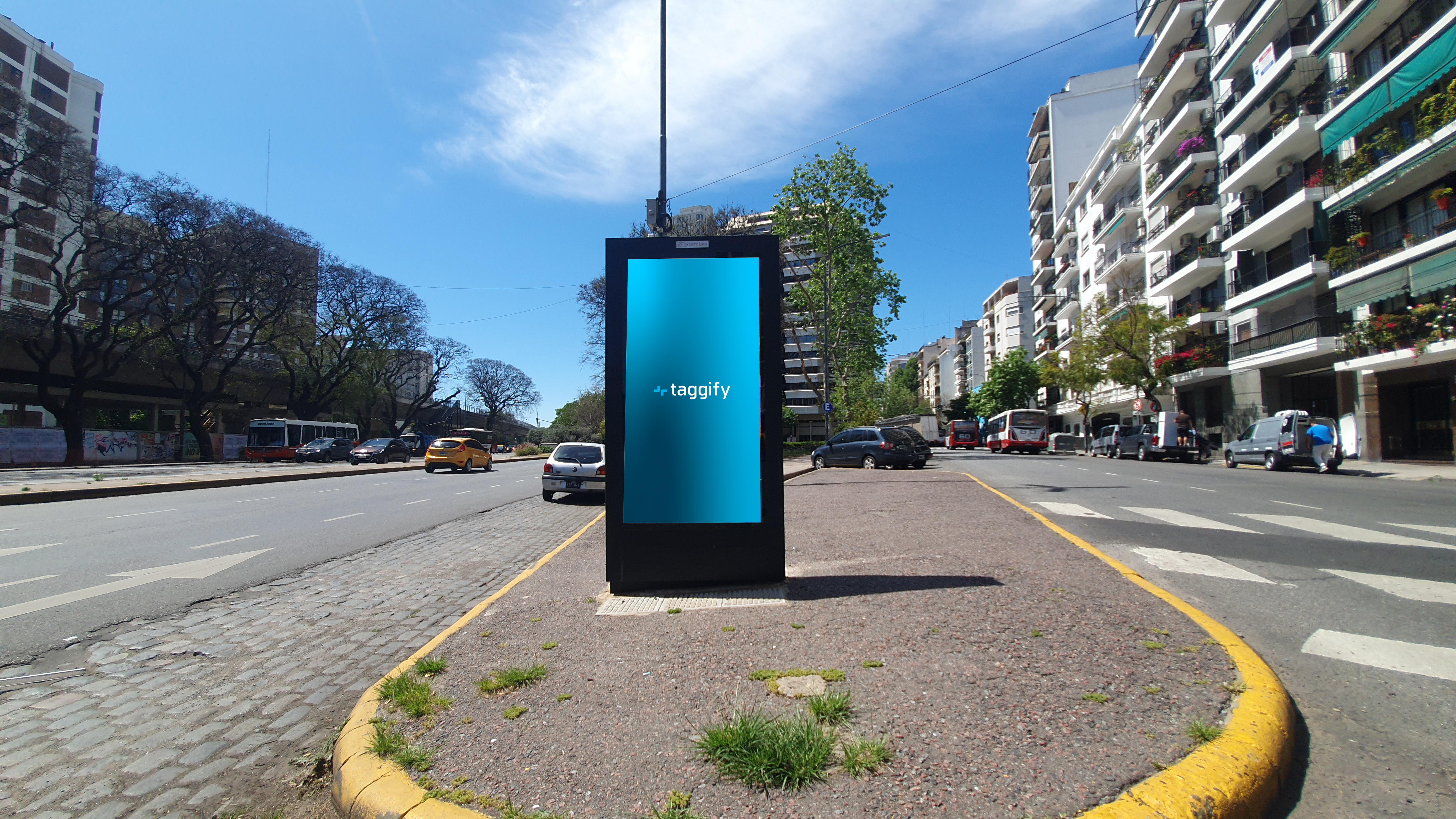 AR - CABA - Palermo - Luis María Campos y José Hernández - Comuna 13