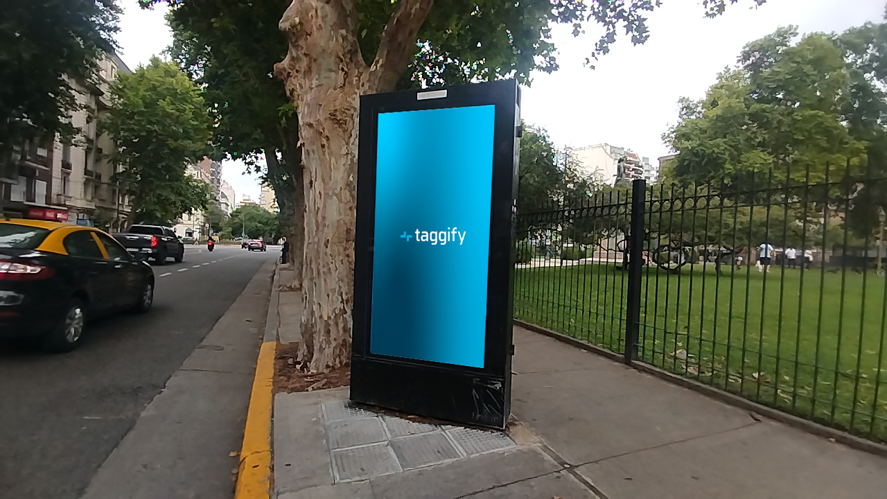 AR - CABA - Recoleta - Pueyrredón y Las Heras - Comuna 2