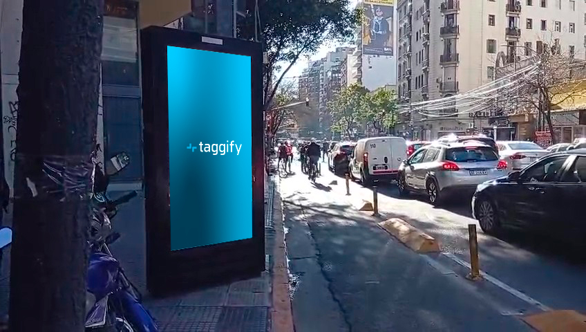 AR - CABA - Balvanera - Córdoba y Larrea - Comuna 2