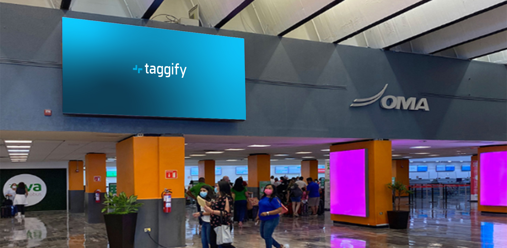 MX - Monterrey - National Arrivals - Baggage Claim - gex_118 - Apodaca