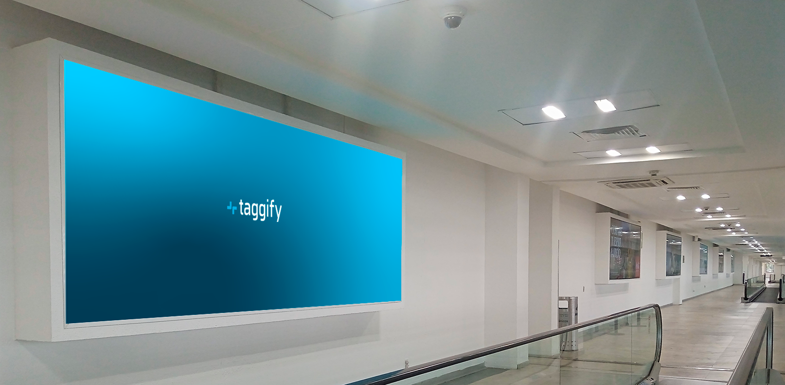 MX - CDMX - Aeropuerto - Venustiano Carranza - Pasillo Conector De Modulo Xi A Migracion - VW 23 - Mexico City