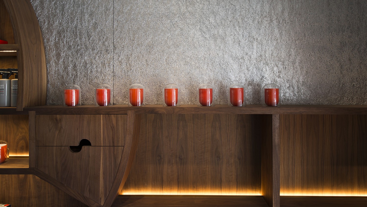 https://s3.us-east-2.amazonaws.com/steven-holl/uploads/projects/project-images/AislinnWeidele_Malle_DSC_3640_WH.jpg https://s3.us-east-2.amazonaws.com/steven-holl/uploads/projects/project-images/AislinnWeidele_Malle_DSC_3640_WH.jpg
