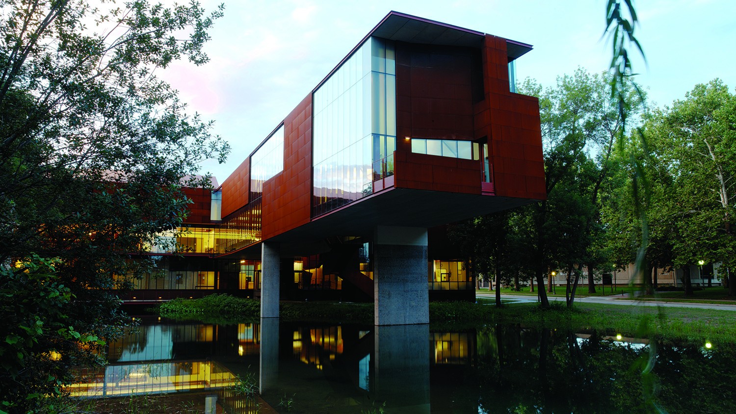 https://s3.us-east-2.amazonaws.com/steven-holl/uploads/projects/project-images/AndyRyan_Iowa_IOWA0004a_WH.jpg https://s3.us-east-2.amazonaws.com/steven-holl/uploads/projects/project-images/AndyRyan_Iowa_IOWA0004a_WH.jpg