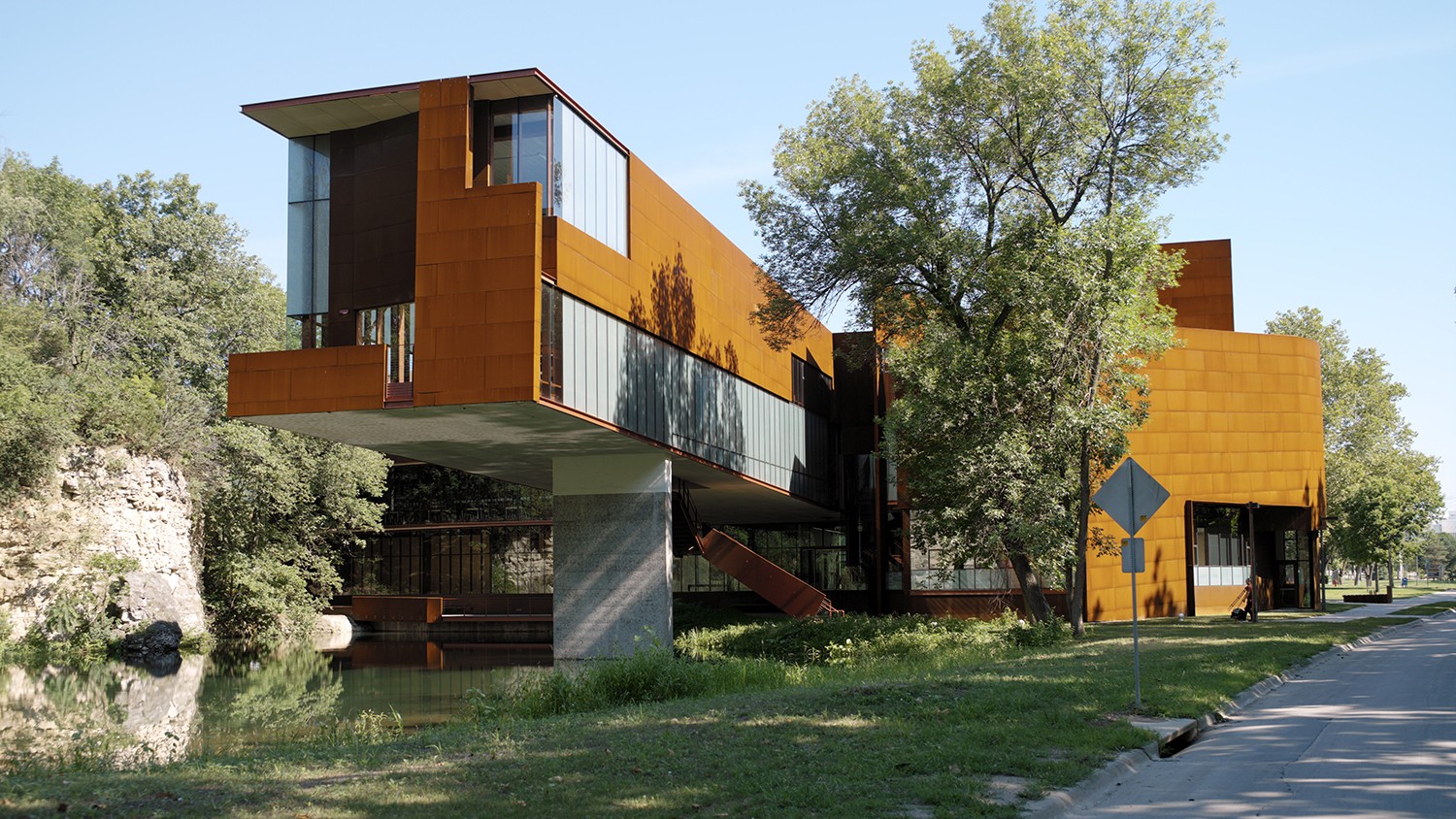 https://s3.us-east-2.amazonaws.com/steven-holl/uploads/projects/project-images/AndyRyan_Iowa_IOWAP0001a_WH.jpg https://s3.us-east-2.amazonaws.com/steven-holl/uploads/projects/project-images/AndyRyan_Iowa_IOWAP0001a_WH.jpg