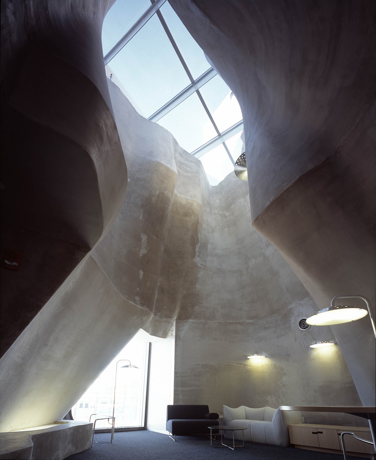 https://s3.us-east-2.amazonaws.com/steven-holl/uploads/projects/project-images/AndyRyan_MITSim_00028_2-20-03_WV.jpg https://s3.us-east-2.amazonaws.com/steven-holl/uploads/projects/project-images/AndyRyan_MITSim_00028_2-20-03_WV.jpg