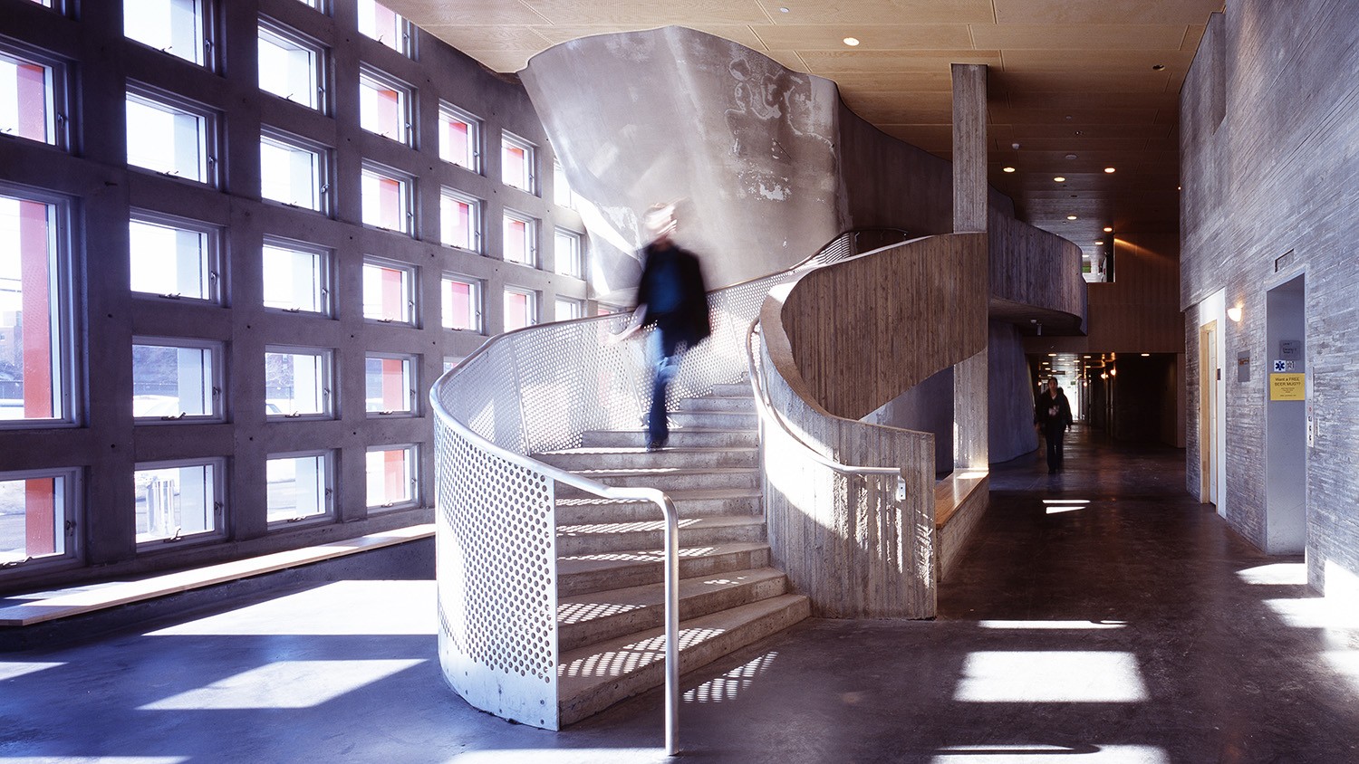 https://s3.us-east-2.amazonaws.com/steven-holl/uploads/projects/project-images/AndyRyan_MITSim_00043_2-21-03_WH.jpg https://s3.us-east-2.amazonaws.com/steven-holl/uploads/projects/project-images/AndyRyan_MITSim_00043_2-21-03_WH.jpg