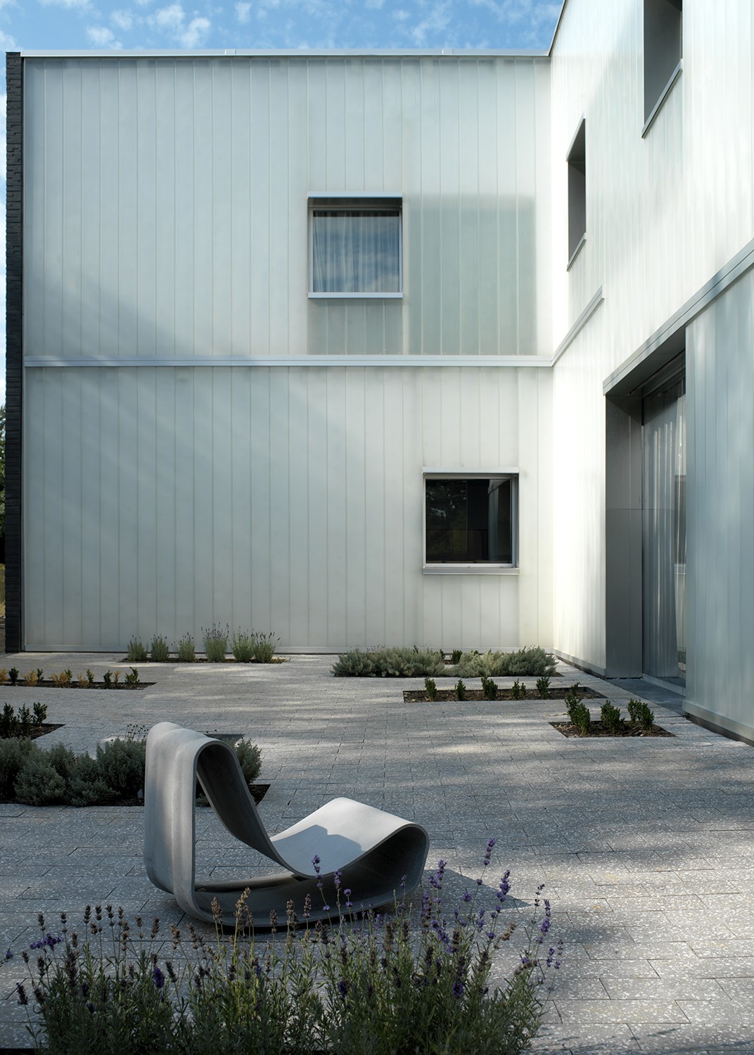 https://s3.us-east-2.amazonaws.com/steven-holl/uploads/projects/project-images/AndyRyan_Swiss_2006822SWSS_0929_WV.jpg https://s3.us-east-2.amazonaws.com/steven-holl/uploads/projects/project-images/AndyRyan_Swiss_2006822SWSS_0929_WV.jpg