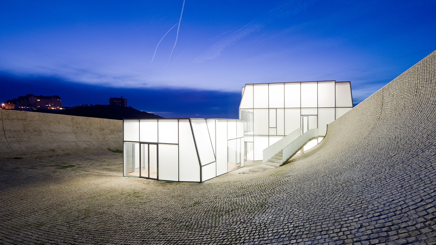 https://s3.us-east-2.amazonaws.com/steven-holl/uploads/projects/project-images/IwanBaan_Biarritz_BiarritzSHA10-127397_WH.jpg https://s3.us-east-2.amazonaws.com/steven-holl/uploads/projects/project-images/IwanBaan_Biarritz_BiarritzSHA10-127397_WH.jpg