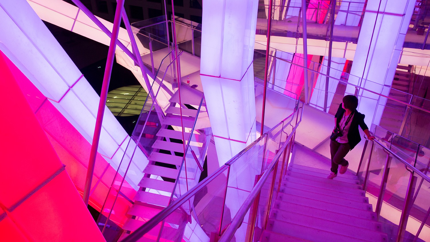 https://s3.us-east-2.amazonaws.com/steven-holl/uploads/projects/project-images/IwanBaan_Chengdu_SHARafflesCity12-104982_WH.jpg https://s3.us-east-2.amazonaws.com/steven-holl/uploads/projects/project-images/IwanBaan_Chengdu_SHARafflesCity12-104982_WH.jpg