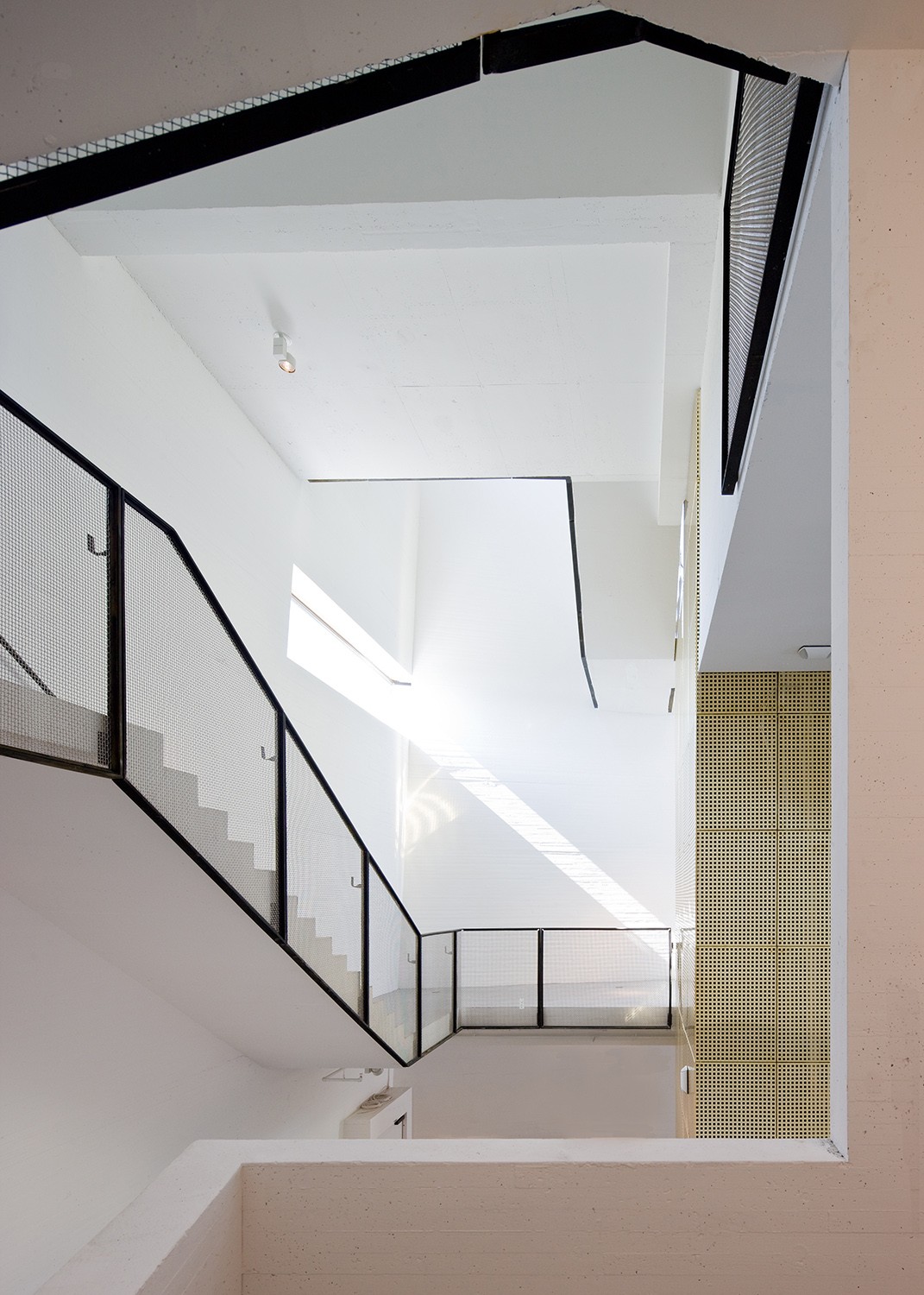 https://s3.us-east-2.amazonaws.com/steven-holl/uploads/projects/project-images/IwanBaan_Hamsun_SHA8207_WV.jpg https://s3.us-east-2.amazonaws.com/steven-holl/uploads/projects/project-images/IwanBaan_Hamsun_SHA8207_WV.jpg