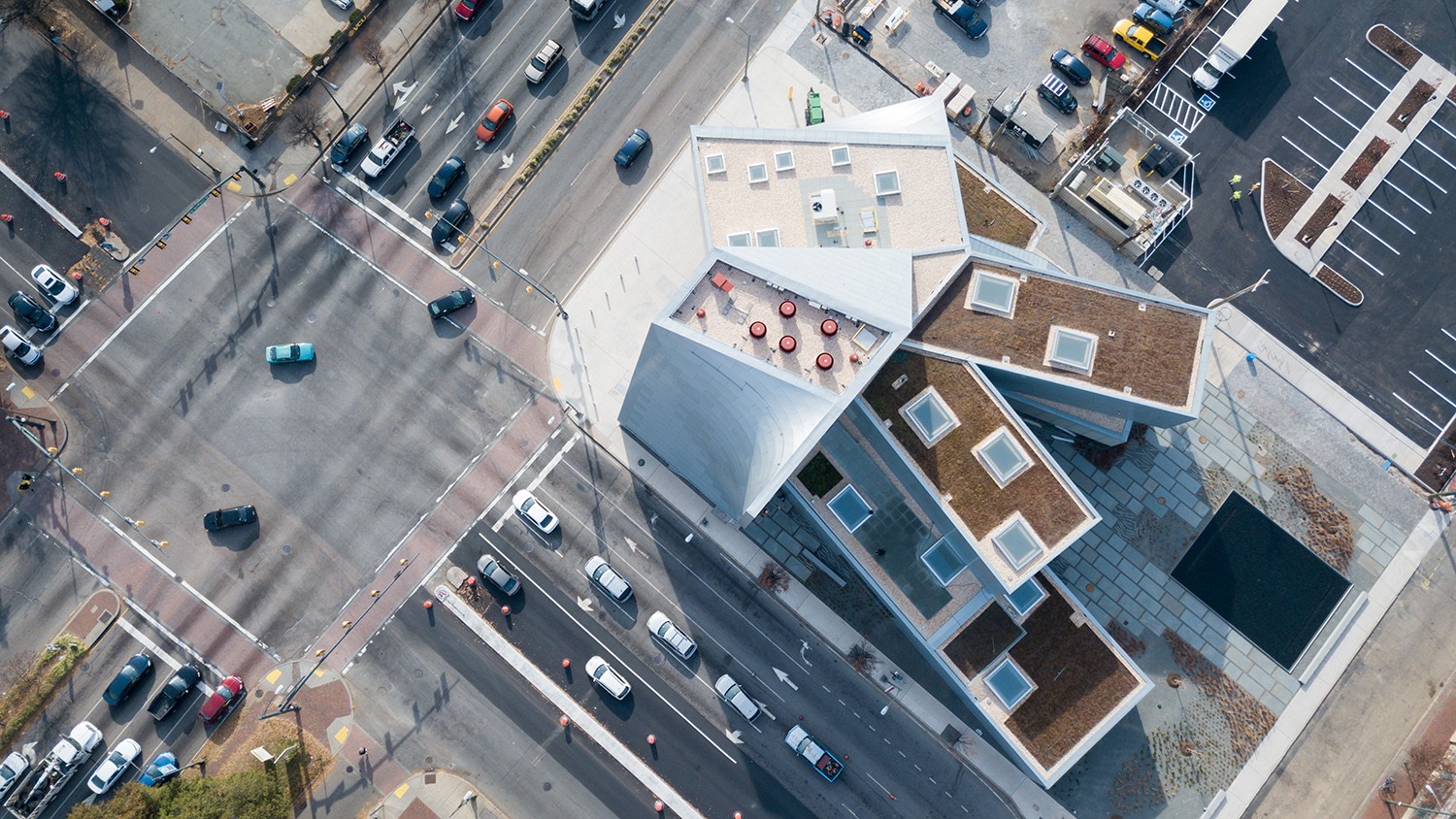 https://s3.us-east-2.amazonaws.com/steven-holl/uploads/projects/project-images/IwanBaan_ICA_VCU17-12SHA 0085_WH.jpg https://s3.us-east-2.amazonaws.com/steven-holl/uploads/projects/project-images/IwanBaan_ICA_VCU17-12SHA 0085_WH.jpg