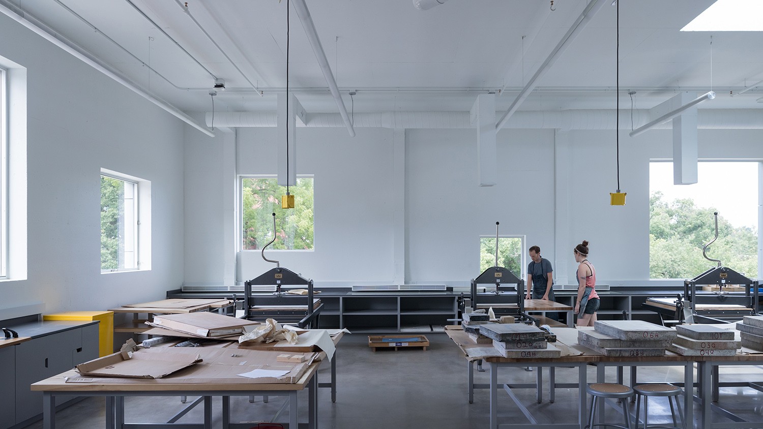 VISUAL ARTS BUILDING, UNIVERSITY OF IOWA STEVEN HOLL ARCHITECTS