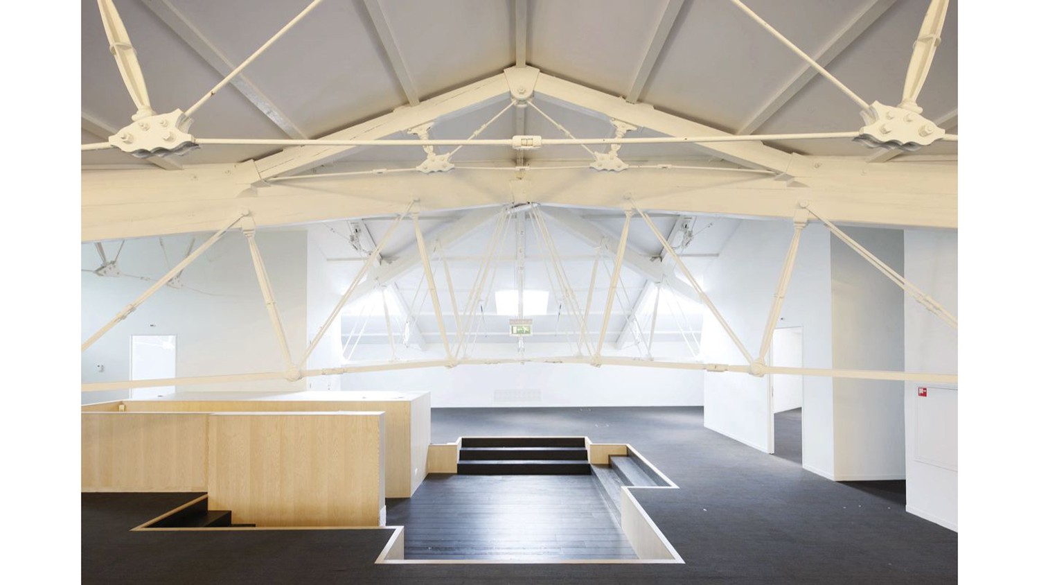 https://s3.us-east-2.amazonaws.com/steven-holl/uploads/projects/project-images/IwanBaan_stadgenoot_sha_9057_WH.jpg https://s3.us-east-2.amazonaws.com/steven-holl/uploads/projects/project-images/IwanBaan_stadgenoot_sha_9057_WH.jpg