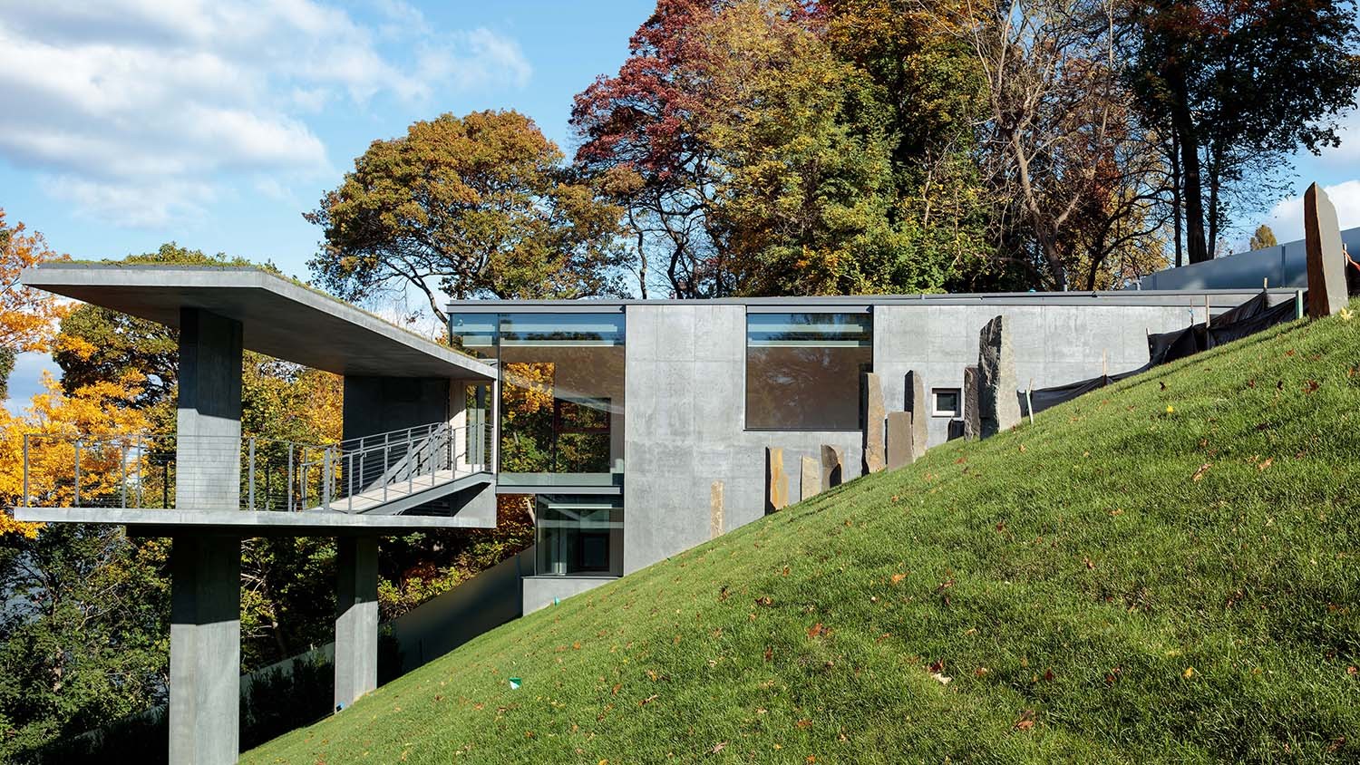 https://s3.us-east-2.amazonaws.com/steven-holl/uploads/projects/project-images/PaulWarchol_Horizon_U8A4502-Pano_WH.jpg https://s3.us-east-2.amazonaws.com/steven-holl/uploads/projects/project-images/PaulWarchol_Horizon_U8A4502-Pano_WH.jpg