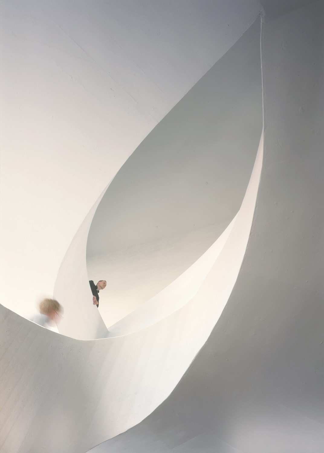 https://s3.us-east-2.amazonaws.com/steven-holl/uploads/projects/project-images/PaulWarchol_Kiasma_98-047-73B_WV.jpg https://s3.us-east-2.amazonaws.com/steven-holl/uploads/projects/project-images/PaulWarchol_Kiasma_98-047-73B_WV.jpg