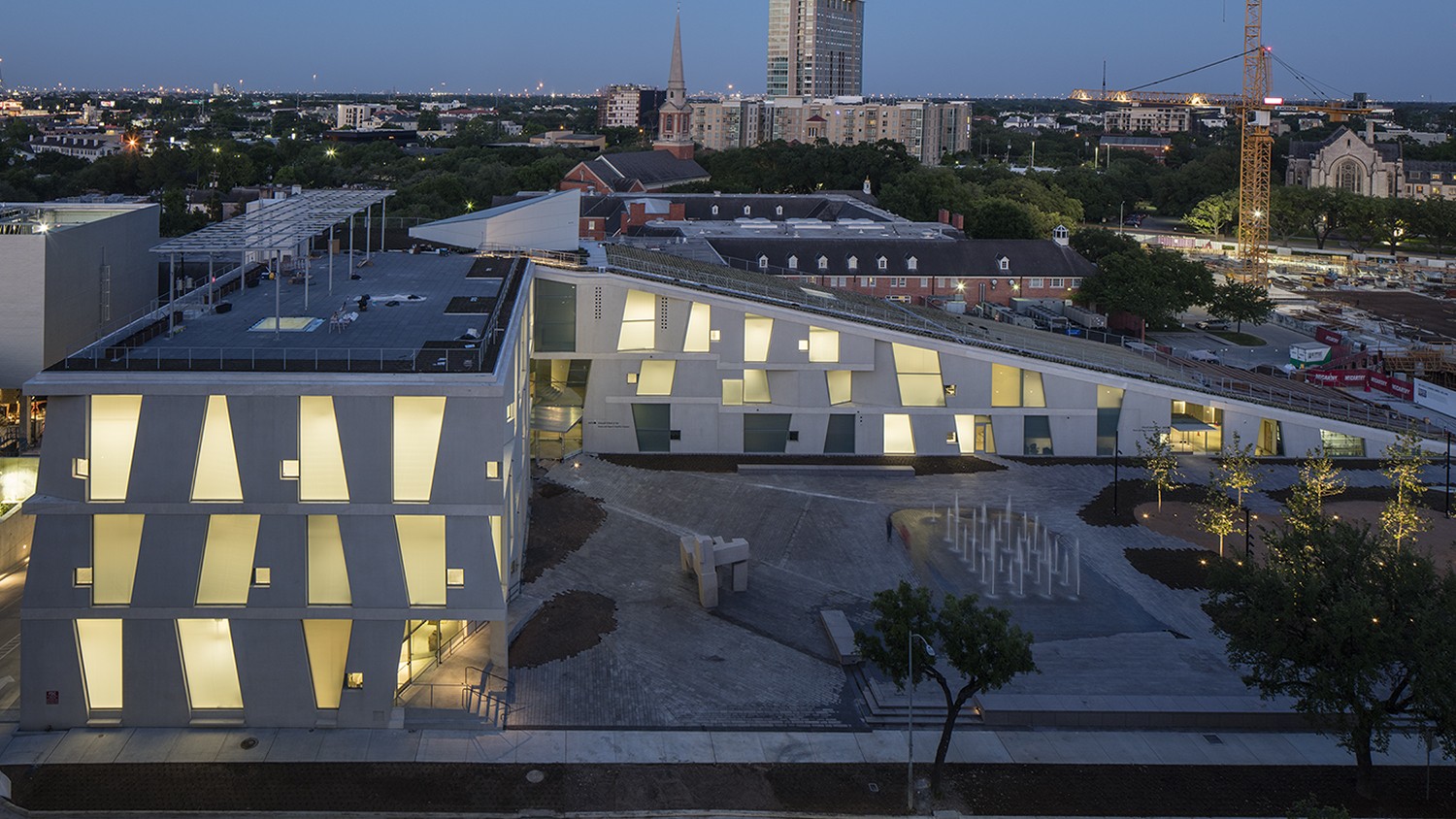 https://s3.us-east-2.amazonaws.com/steven-holl/uploads/projects/project-images/RichardBarnes_Glassell_2C6A4184_WH.jpg https://s3.us-east-2.amazonaws.com/steven-holl/uploads/projects/project-images/RichardBarnes_Glassell_2C6A4184_WH.jpg