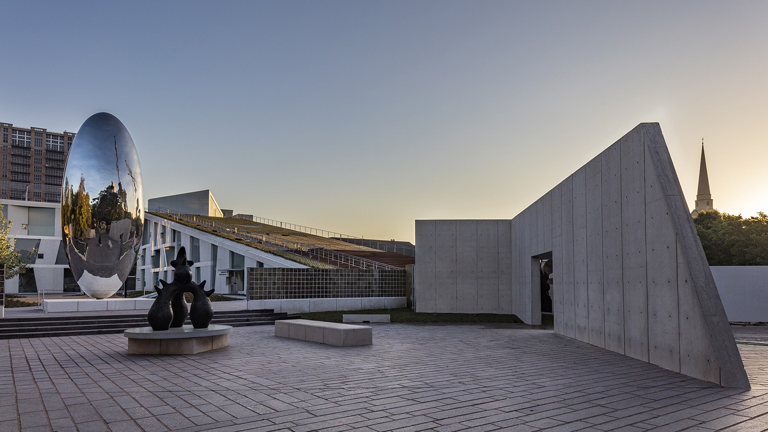 https://s3.us-east-2.amazonaws.com/steven-holl/uploads/projects/project-images/RichardBarnes_Glassell_2C6A4248_WH.jpg https://s3.us-east-2.amazonaws.com/steven-holl/uploads/projects/project-images/RichardBarnes_Glassell_2C6A4248_WH.jpg