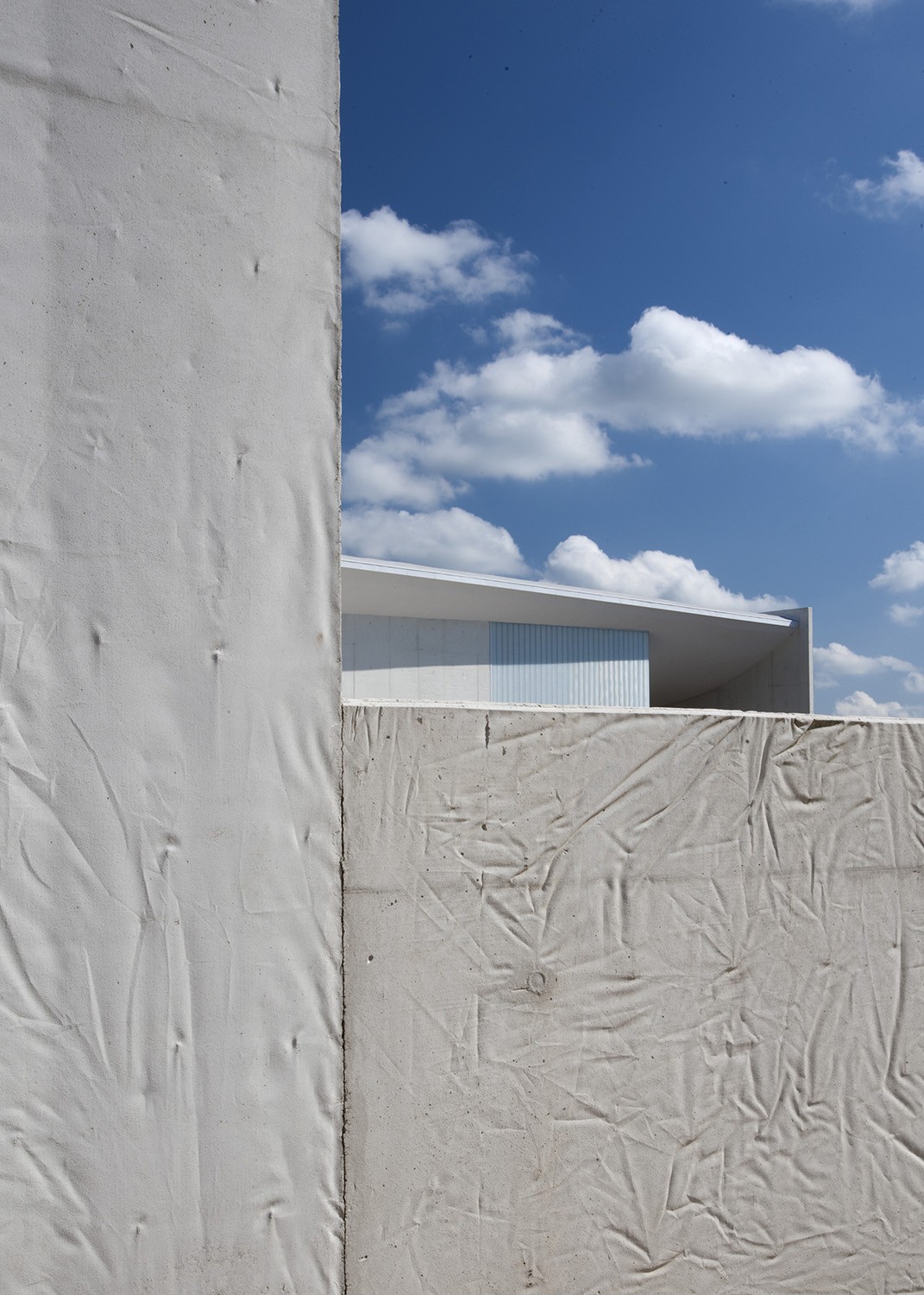 https://s3.us-east-2.amazonaws.com/steven-holl/uploads/projects/project-images/SteenGyldendal_Herning_M6D9544_WV.jpg https://s3.us-east-2.amazonaws.com/steven-holl/uploads/projects/project-images/SteenGyldendal_Herning_M6D9544_WV.jpg