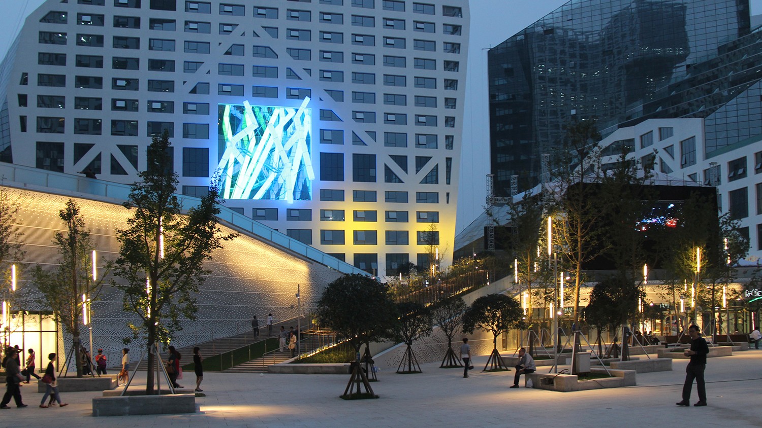 https://s3.us-east-2.amazonaws.com/steven-holl/uploads/projects/project-images/StevenHollArchitects_Chengdu_IMG_2315_WH.jpg https://s3.us-east-2.amazonaws.com/steven-holl/uploads/projects/project-images/StevenHollArchitects_Chengdu_IMG_2315_WH.jpg