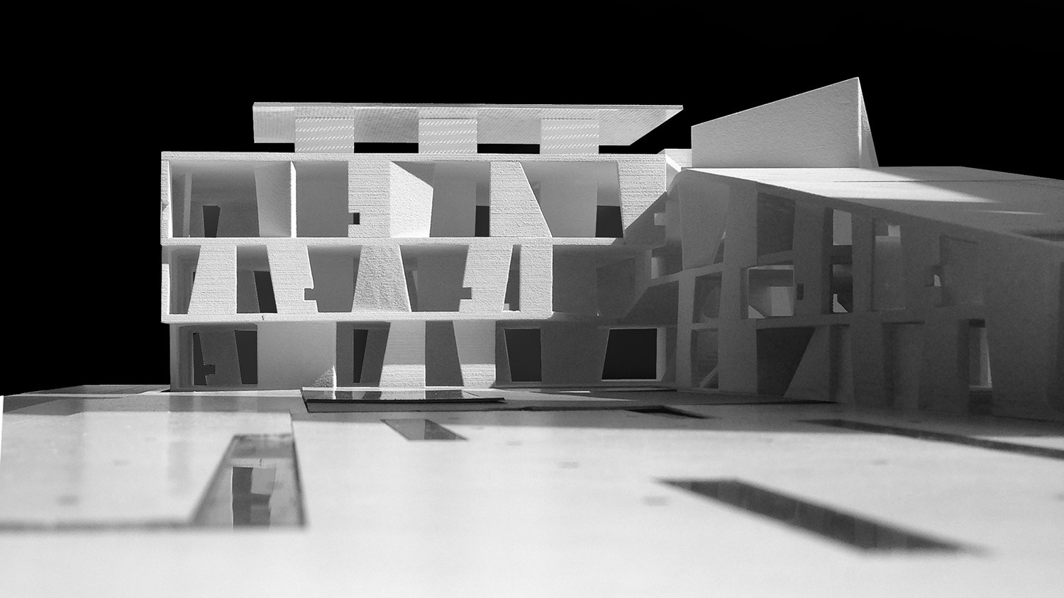 https://s3.us-east-2.amazonaws.com/steven-holl/uploads/projects/project-images/StevenHollArchitects_Glassell_IMG_2821_WH.jpg https://s3.us-east-2.amazonaws.com/steven-holl/uploads/projects/project-images/StevenHollArchitects_Glassell_IMG_2821_WH.jpg